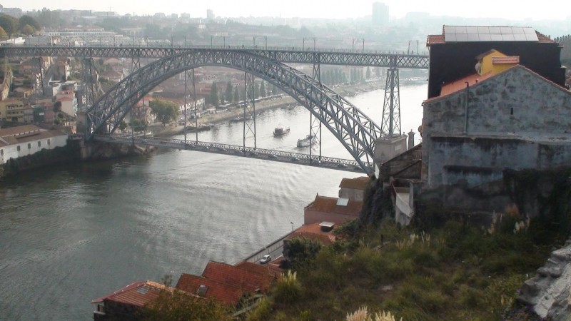 duque loulé rio.JPG (146.86 KiB) Visto 2651 vezes e o Douro ali tão perto!