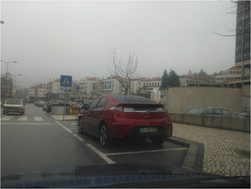 ampera1.jpg