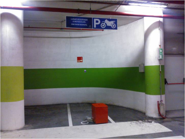 Parque estacionamento.jpg