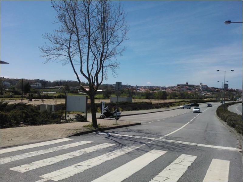 Posto de carregamento Mobi.e Parque de santiago...jpg