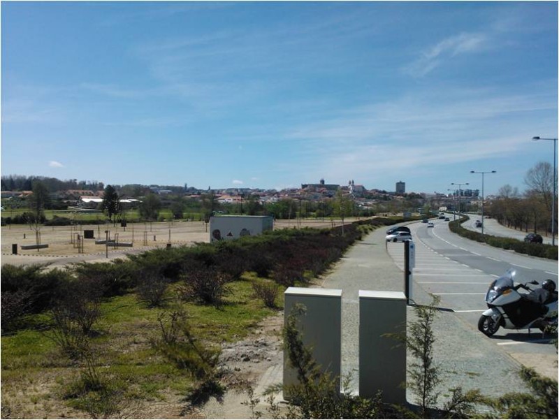 Posto de carregamento Mobi.e Parque de santiago.....jpg
