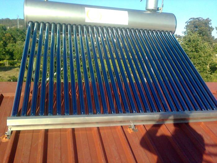 sistema tubos de vacuo termossifão de baixa pressão 300l