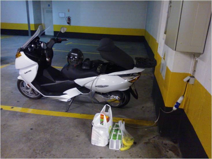 vectrix às compras.jpg