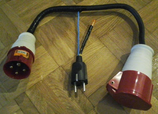 adaptador_trif4pinos_trif5pinos.jpg