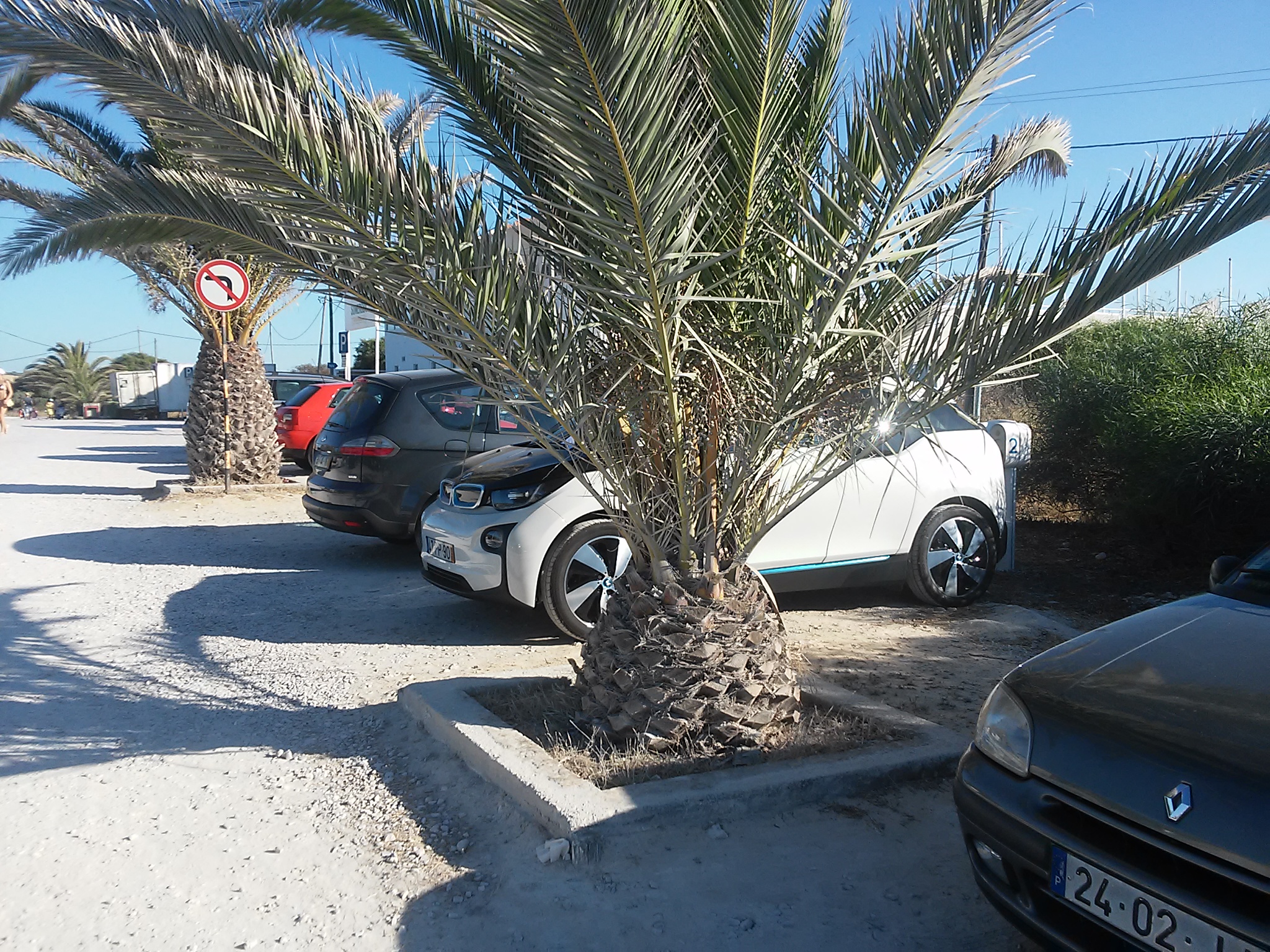 Posto mobie na traseira do bmw