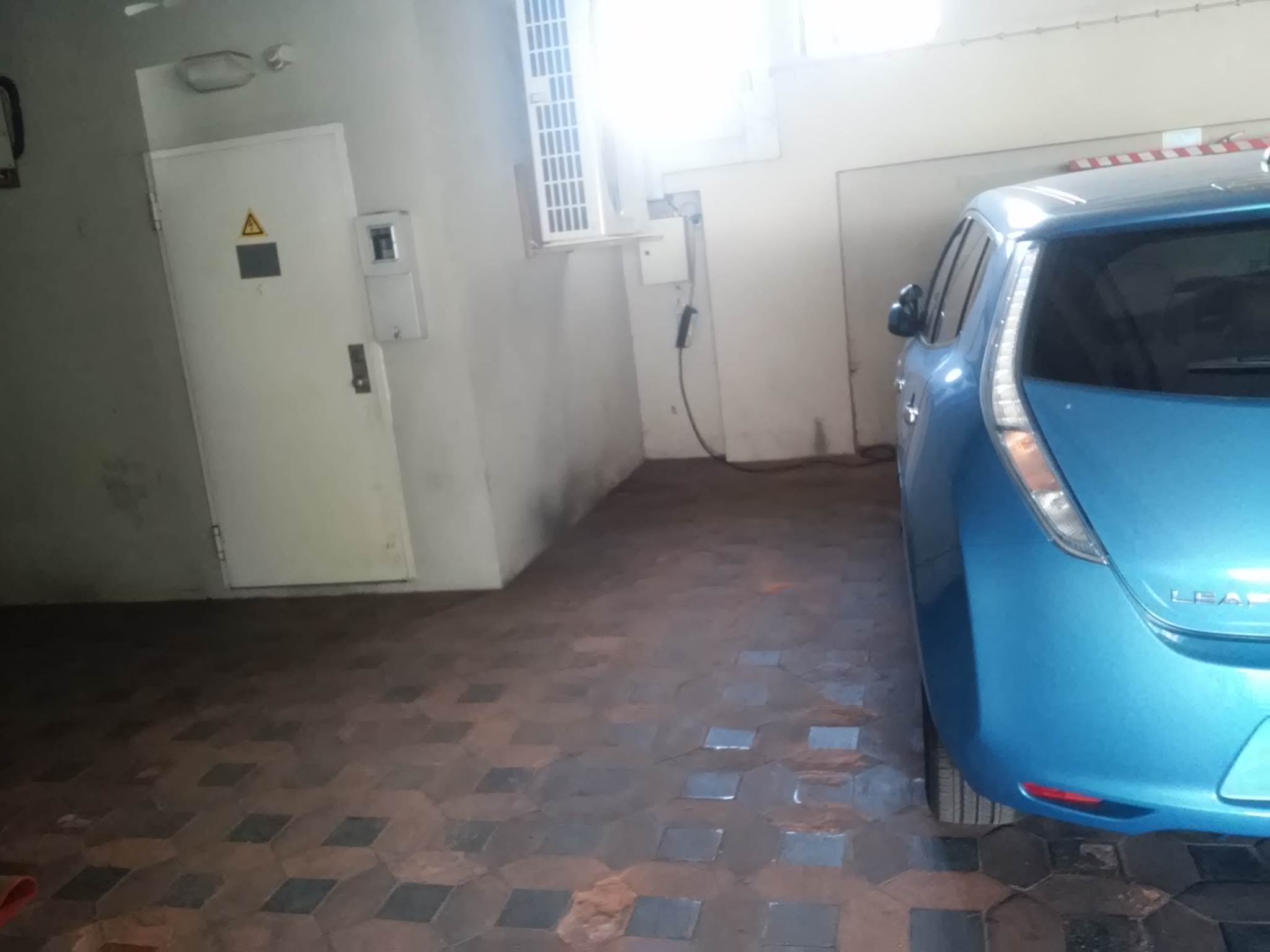 carga no hotel.jpg