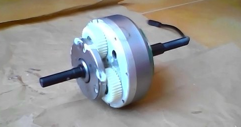 Bafang 250 W  Vista traseira (rotor,  planetários e roda-livre).PNG