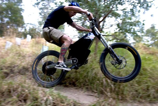 stealth-bomber-bicycle.jpg