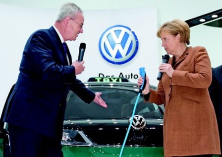 volkswagen-milano-taxi-study-small.jpg