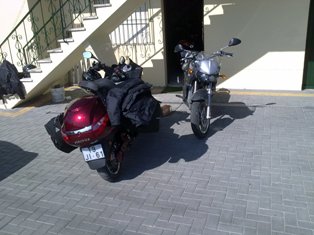 Motas a carregar pra aventura