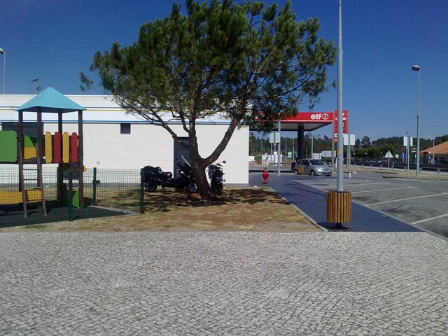 Sombrinha e tudo, hein!
