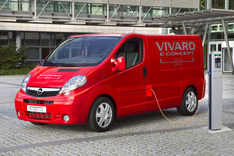 2010_Opel_Vivaro_e-Concept_01.jpg