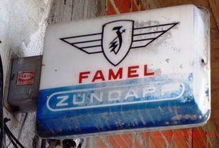PlacaFamel (Coruche).JPG