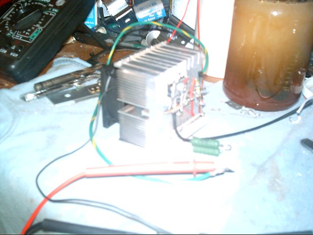 novo controlador com 2 transistor IRFZ48