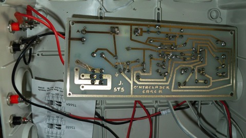 Face anterior da placa do circuito impresso, como disse desenhada por min com o win circuit