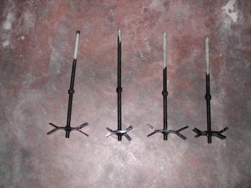 Varões roscados de 16mm para fixação das cantoneiras para a torre.JPG (92.26 KiB) Visto 12358 vezes Varões roscados de 16 mm para fixação das cantoneiras